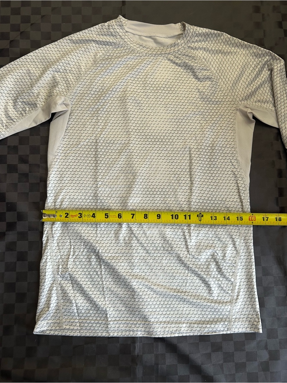 Compression shirt - Picture 6 of 6